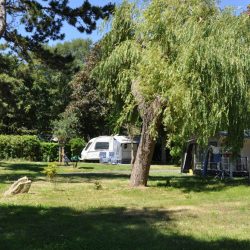 camping raguenes plage emplacement 15 amperes camping car