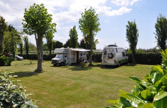 Emplacements avec 15 ampères d'électricité